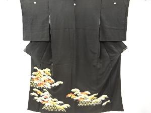 アンティーク　松模様刺繍留袖(比翼付き)